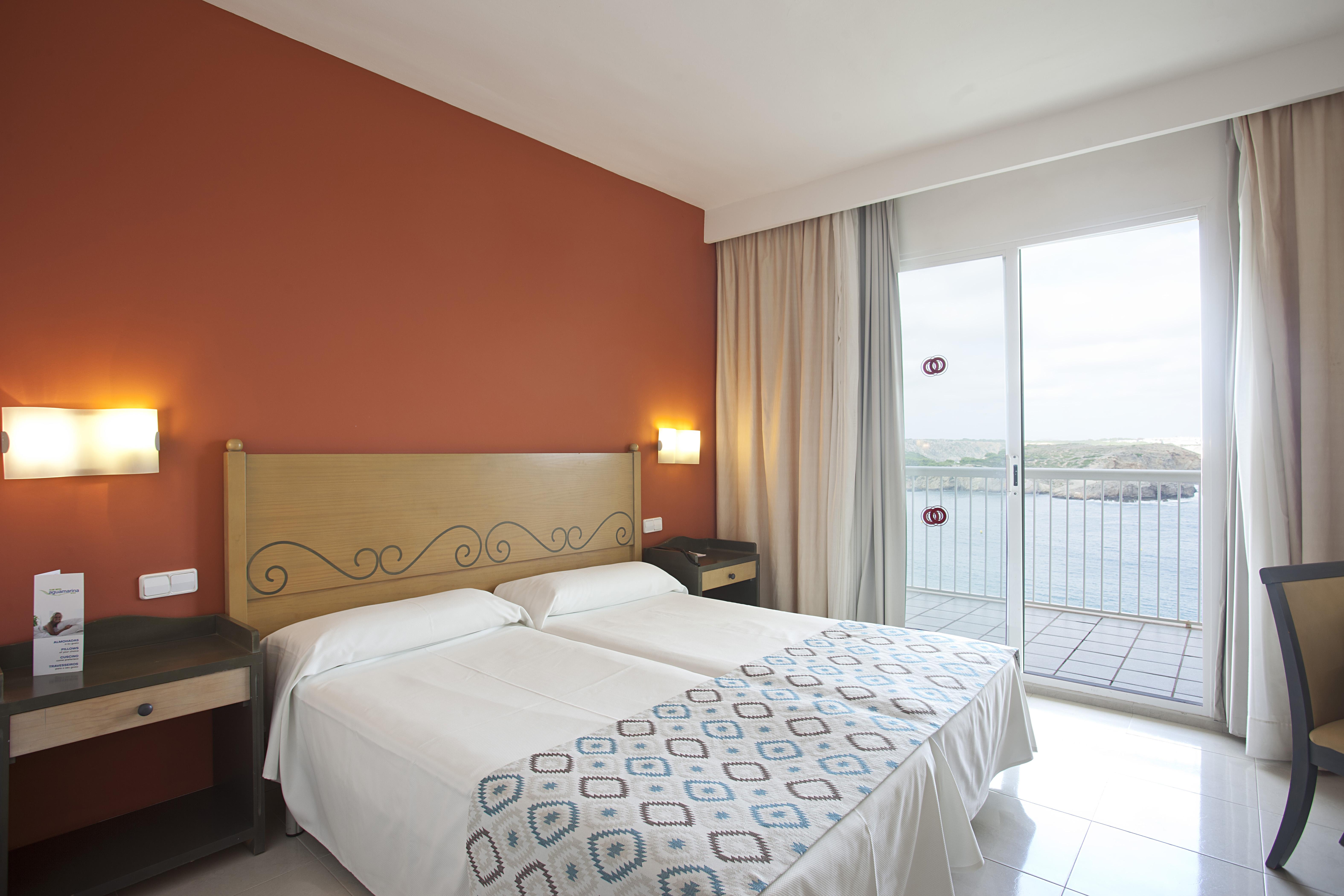 Club Hotel Aguamarina Arenal d'en Castell Esterno foto